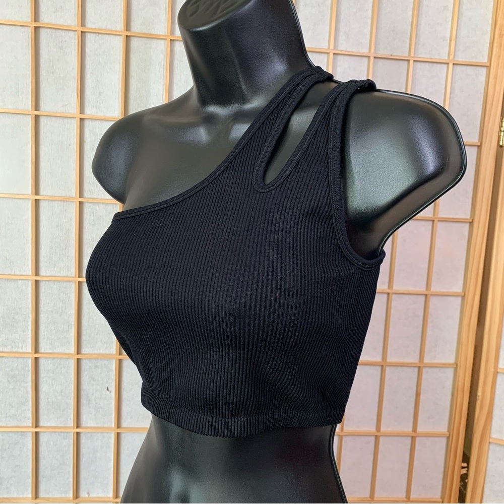 Offline by Aerie Asymmetrical One-Shoulder Cropped Tank Top